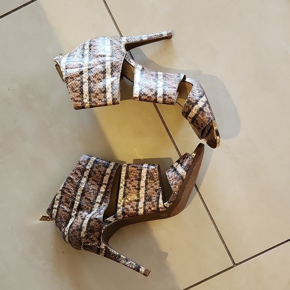 NWT Jessica Simpson Elizabeth Bootie. Sz 7.5 MSRP $110 - Picture 16 of 16